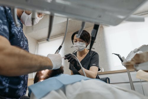 植牙前都需要了解什么？知道這些不吃虧