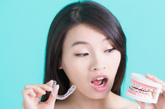 未成年人矯正牙齒的價格