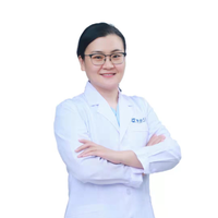 王雅潔