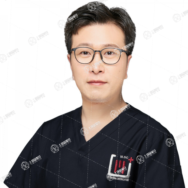 郭偉