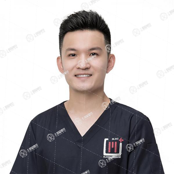 黃亮維