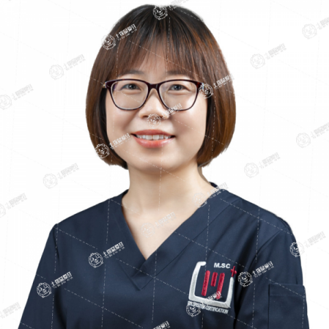 許艷俠