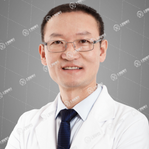 李會龍