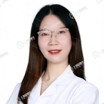 張佳佳