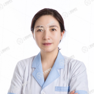 王慧英