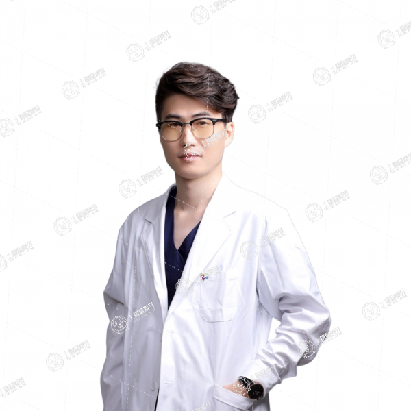李畢超