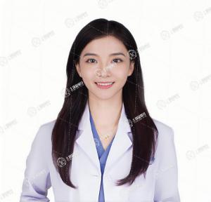 傅一佳
