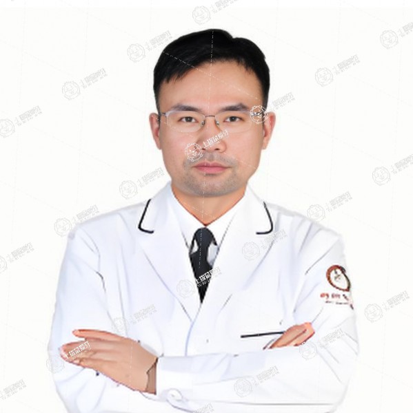 周哲