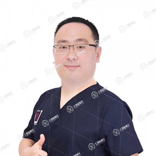 王崢