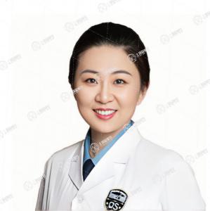 那瑩