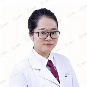 龔異英