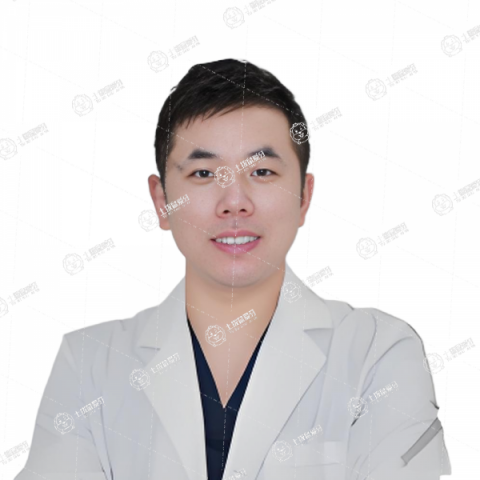 詹明明
