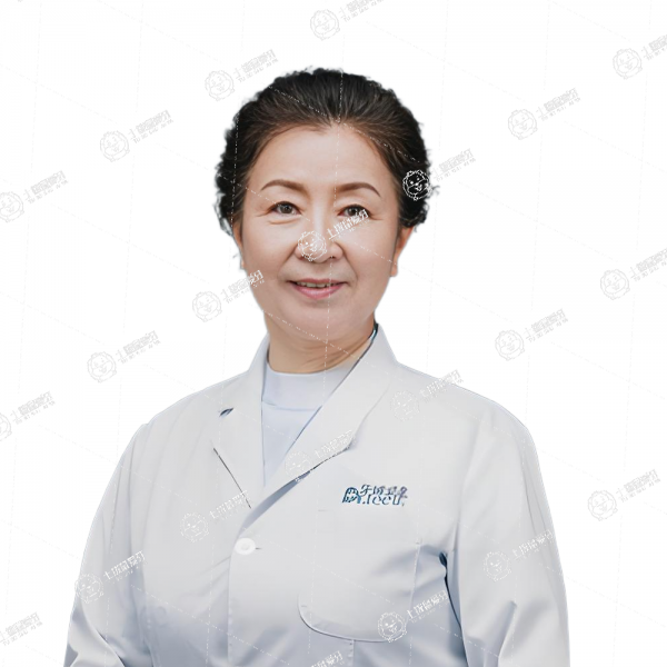 王蕓