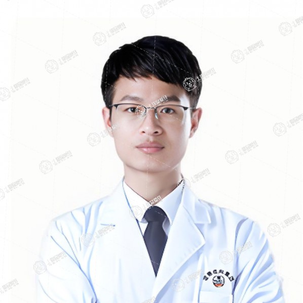 呂盼華