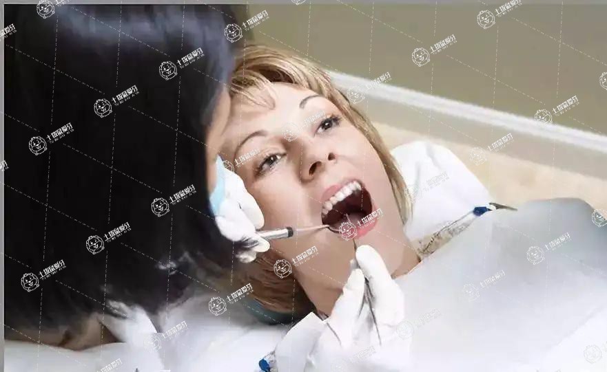 牙齒矯正拔牙后的空隙怎么辦