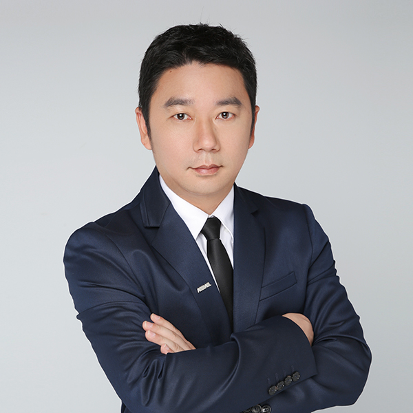 周立群
