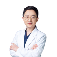 秦鵬