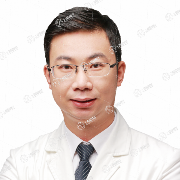 王偉