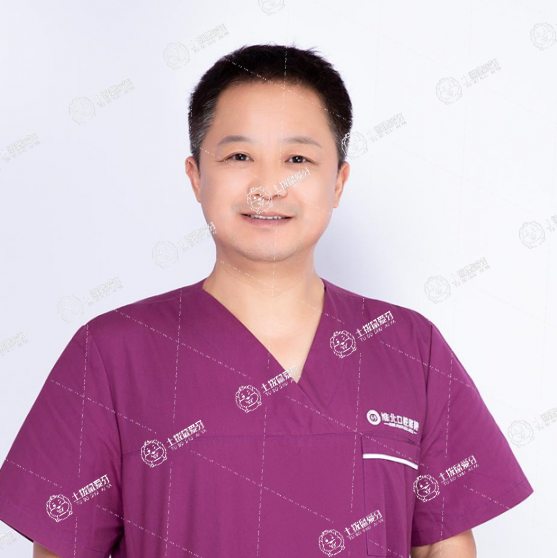 穆明