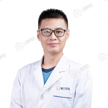 周華偉