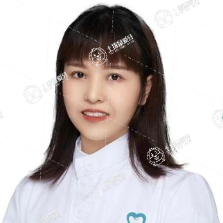 成曉亞