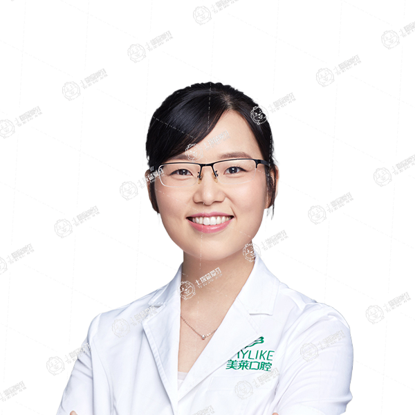 蔡英英