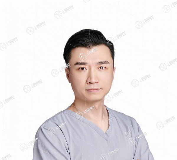 李佳