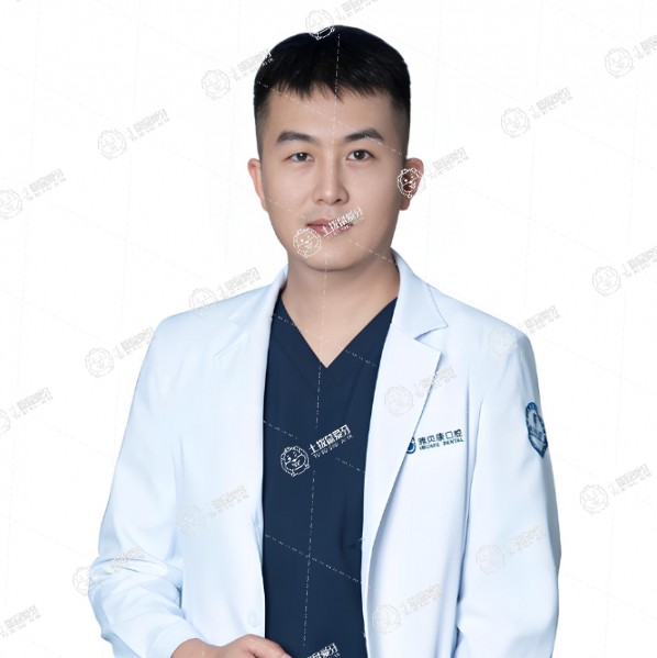 穆磊