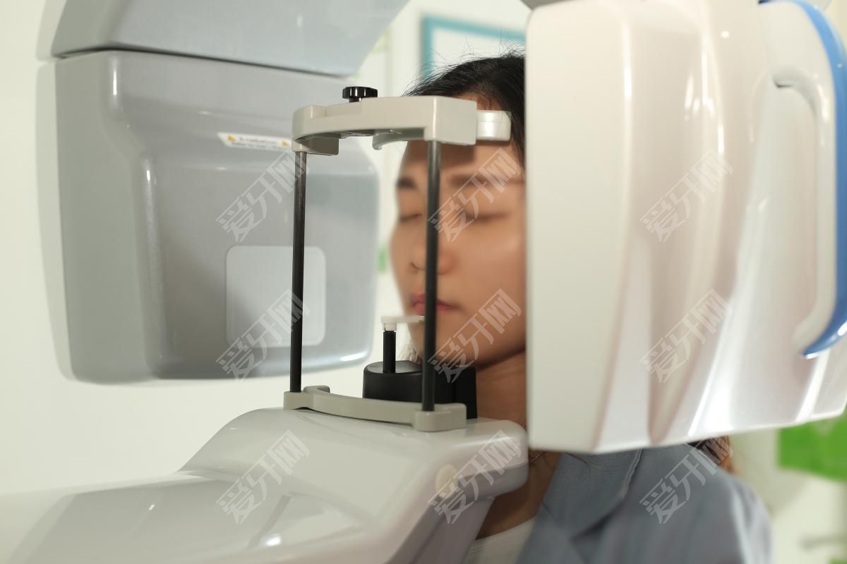 重慶八益牙科水晶門診
