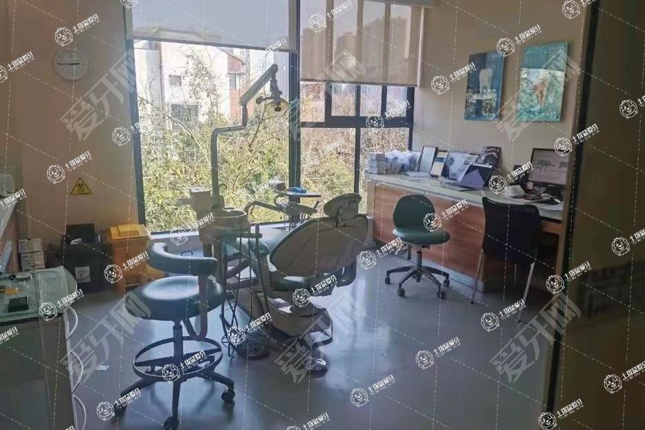 重慶瑞泰口腔(大學(xué)城店)
