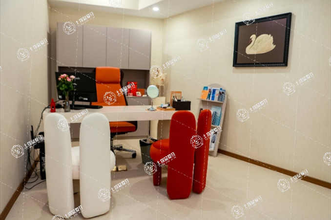 重慶美即適口腔（解放碑店）
