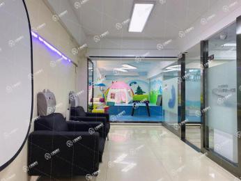 長春現(xiàn)代口腔（中海店）